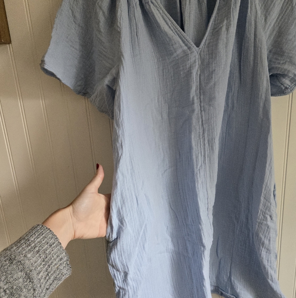Old Navy Baby Blue Gauze Flutter Sleeve Knee Length Dress - Picture 2 of 7